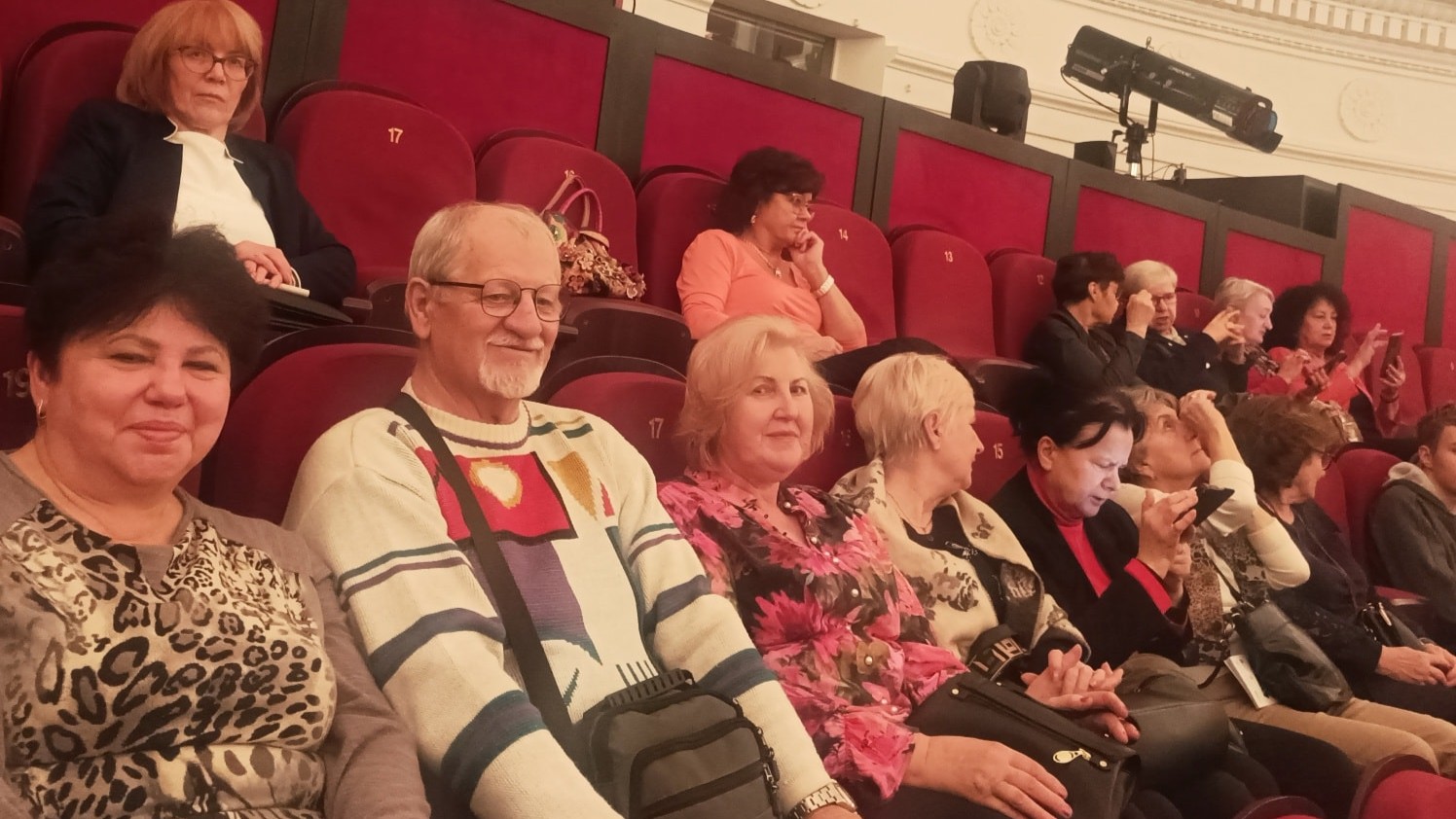 Wyjście do teatru Teatr Komedia – Karnawał warszawski